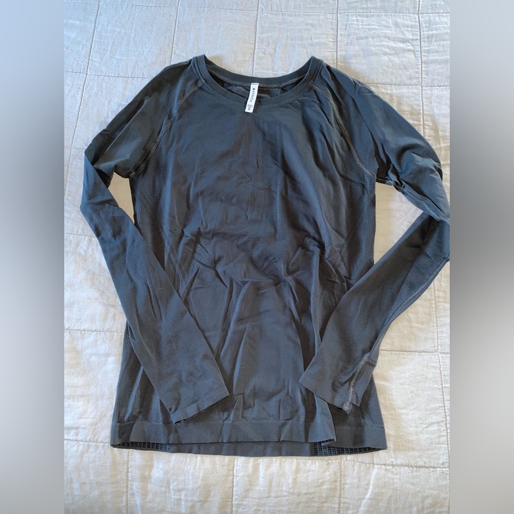 Athleta Long Sleeve
